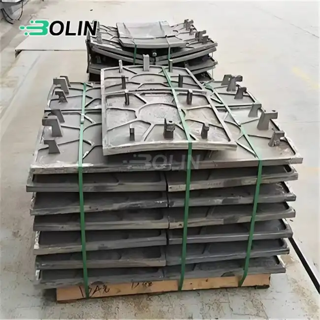 What Factors Determine the Lifespan of a Furnace Bottom Plate?